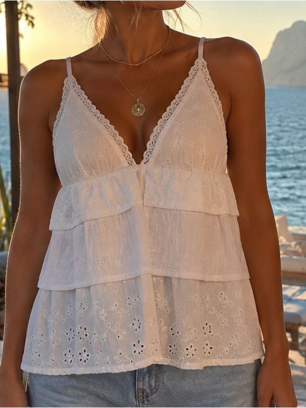 Love on a Hanger White Eyelet Ruffle Cami Top Size L